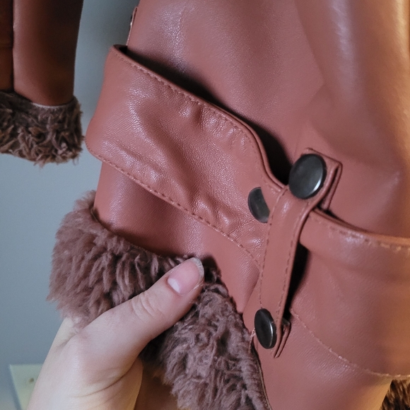 Avec le filles pink faux fur pilots jacket - Picture 4 of 14